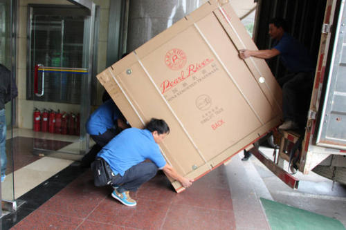 绥江钢琴贵重工艺品无忧运